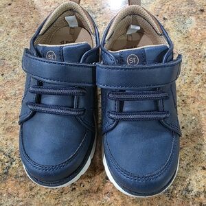 Stride Rite Blue Sneakers for Everyday Comfort